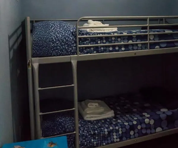 Lo Specchio פארמה